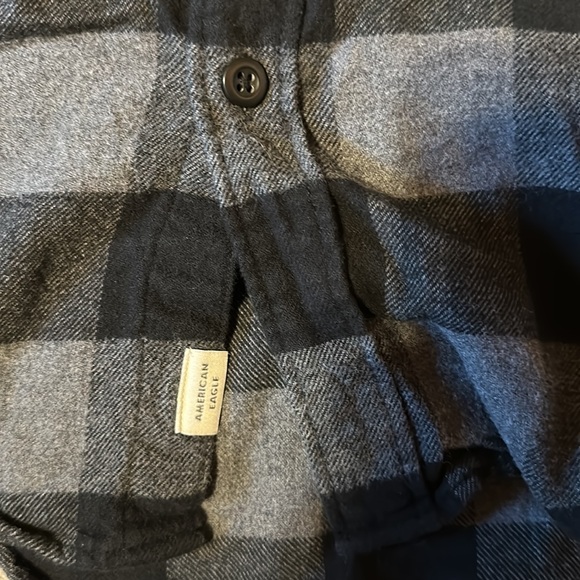 American Eagle Plaid Flannel Button Down - Picture 3 of 5